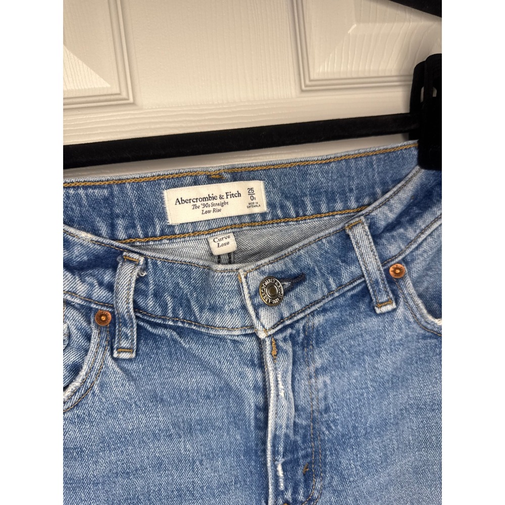 Abercrombie & Fitch Curve Love 90s Straight Low Rise Distressed Jeans 25 0R - Picture 2 of 3